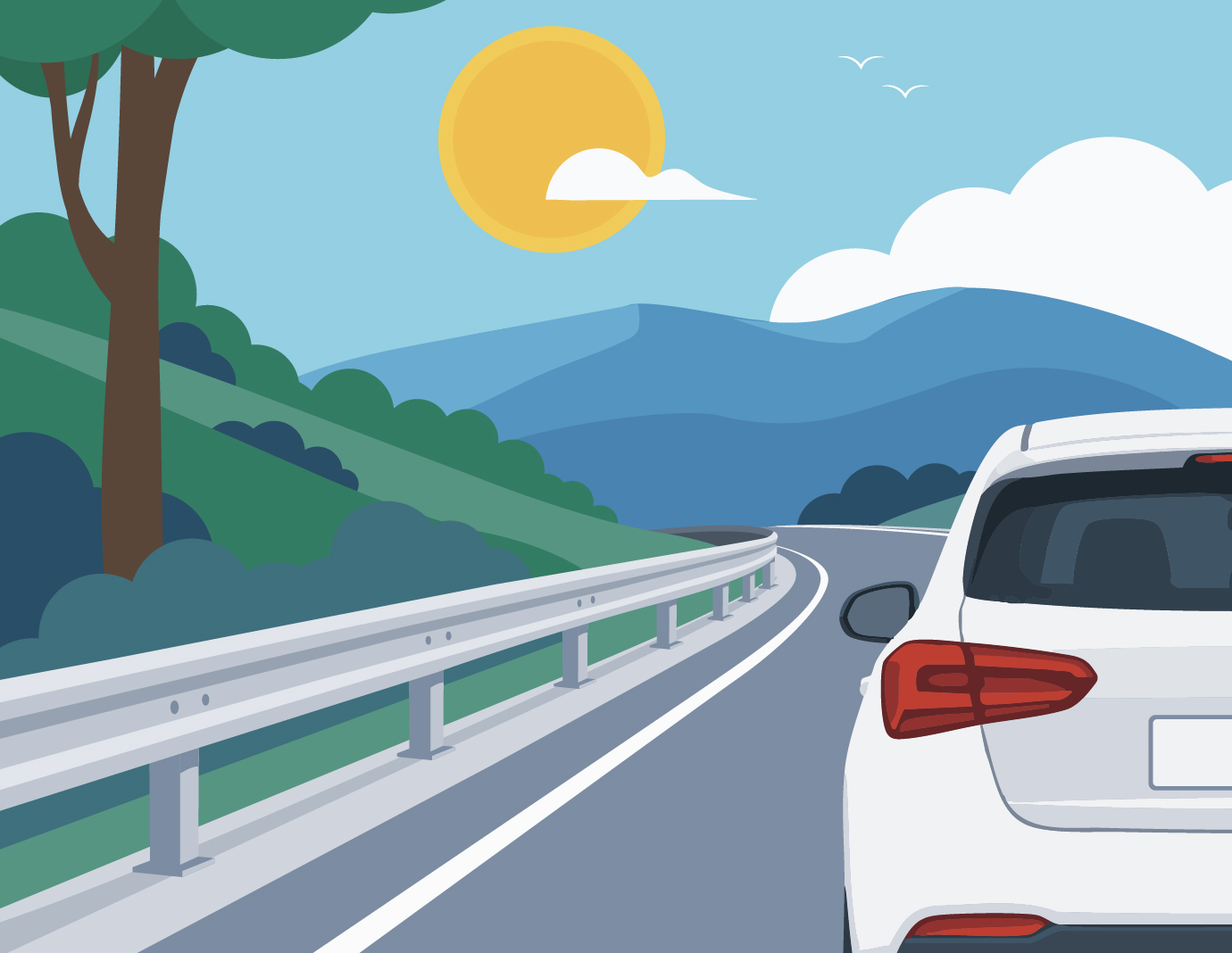 Auto auf Landstraße mit Bergpanorama Weißes Auto auf Landstraße mit Bergpanorama und Sonne im Hintergrund.