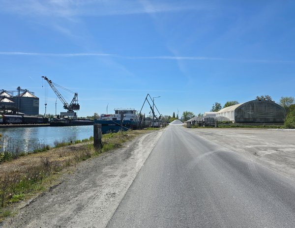 Blick auf den Hafen Salzgitter-Beddingen.